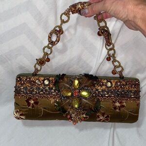 RARE HTF Like new Mary Frances Vintage Jeweled & Beaded feathers Clutch
